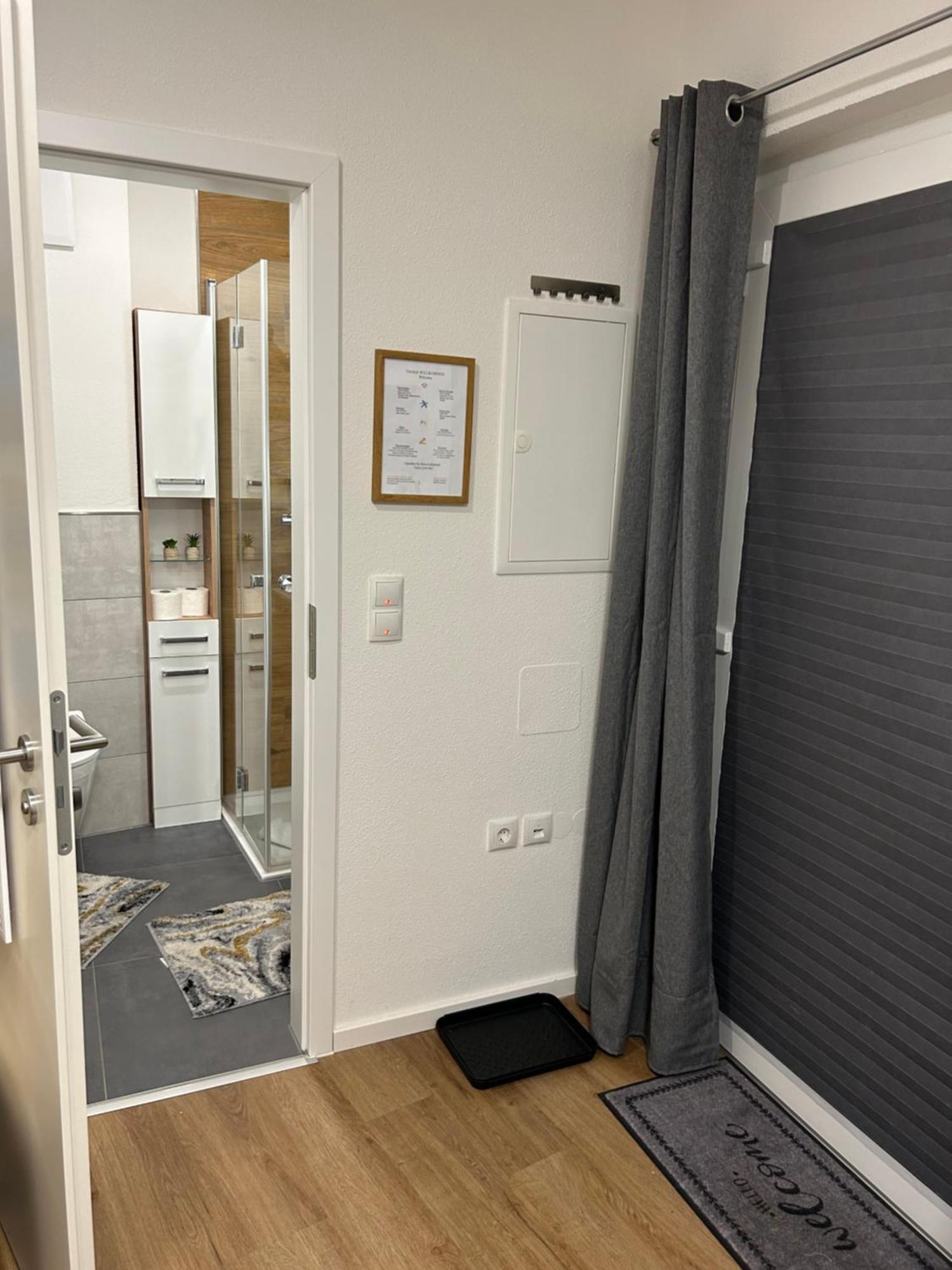 Modernesminizimmer-Stadtnah-Selfcheckin-Parkplatz Nuremberg Exterior photo